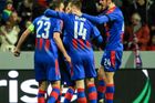 ... a Plzeň v odvetě osmifinále Evropské ligy doma porazila Sporting Lisabon 2:1 po prodloužení,...