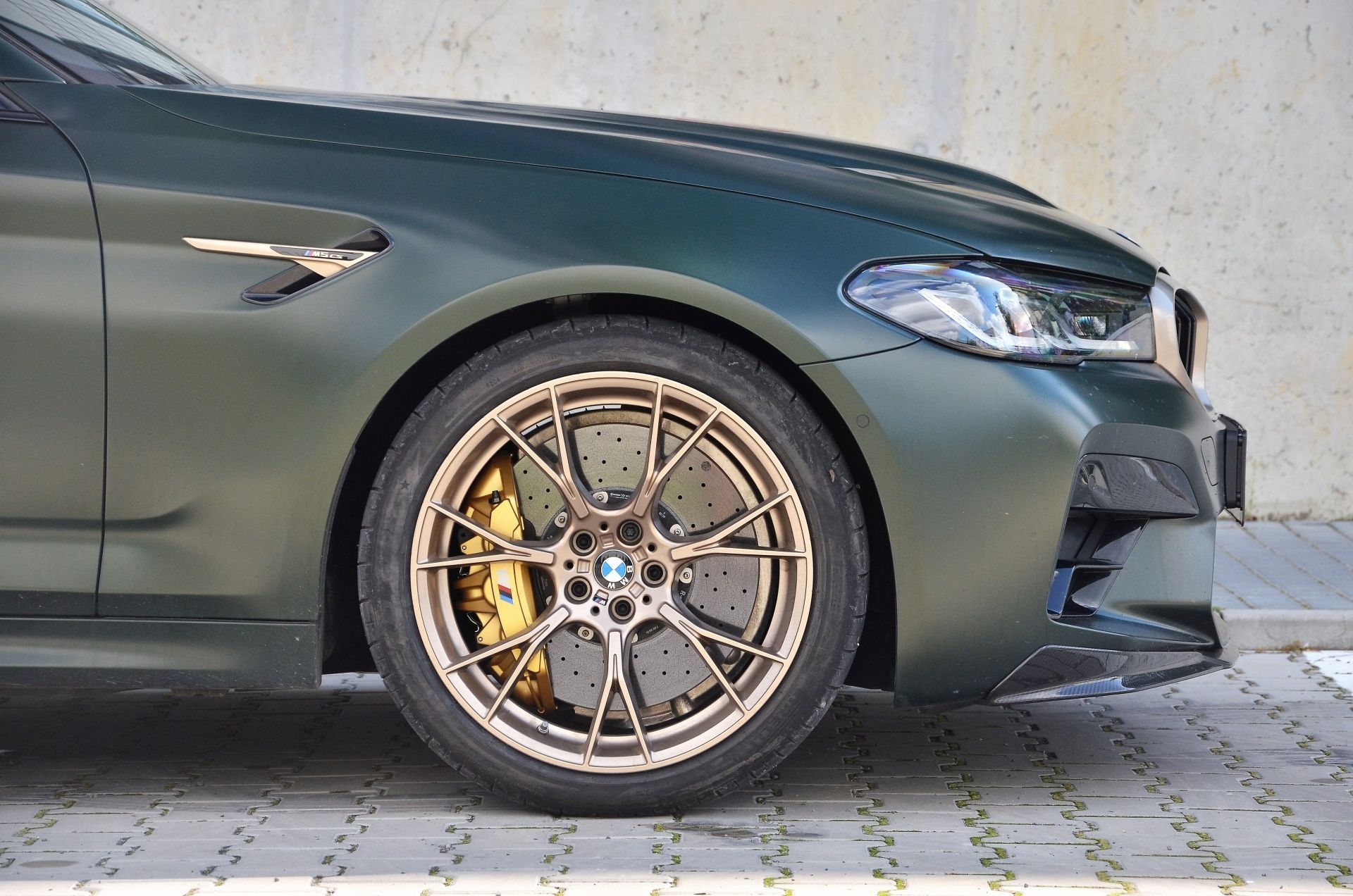 BMW M5 CS