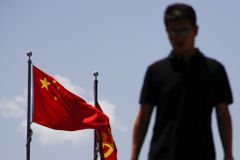 Nekonečné rozhodování o azylu křesťanů z Číny. Dva kvůli nejistotě odešli, právníci zvažují žalobu