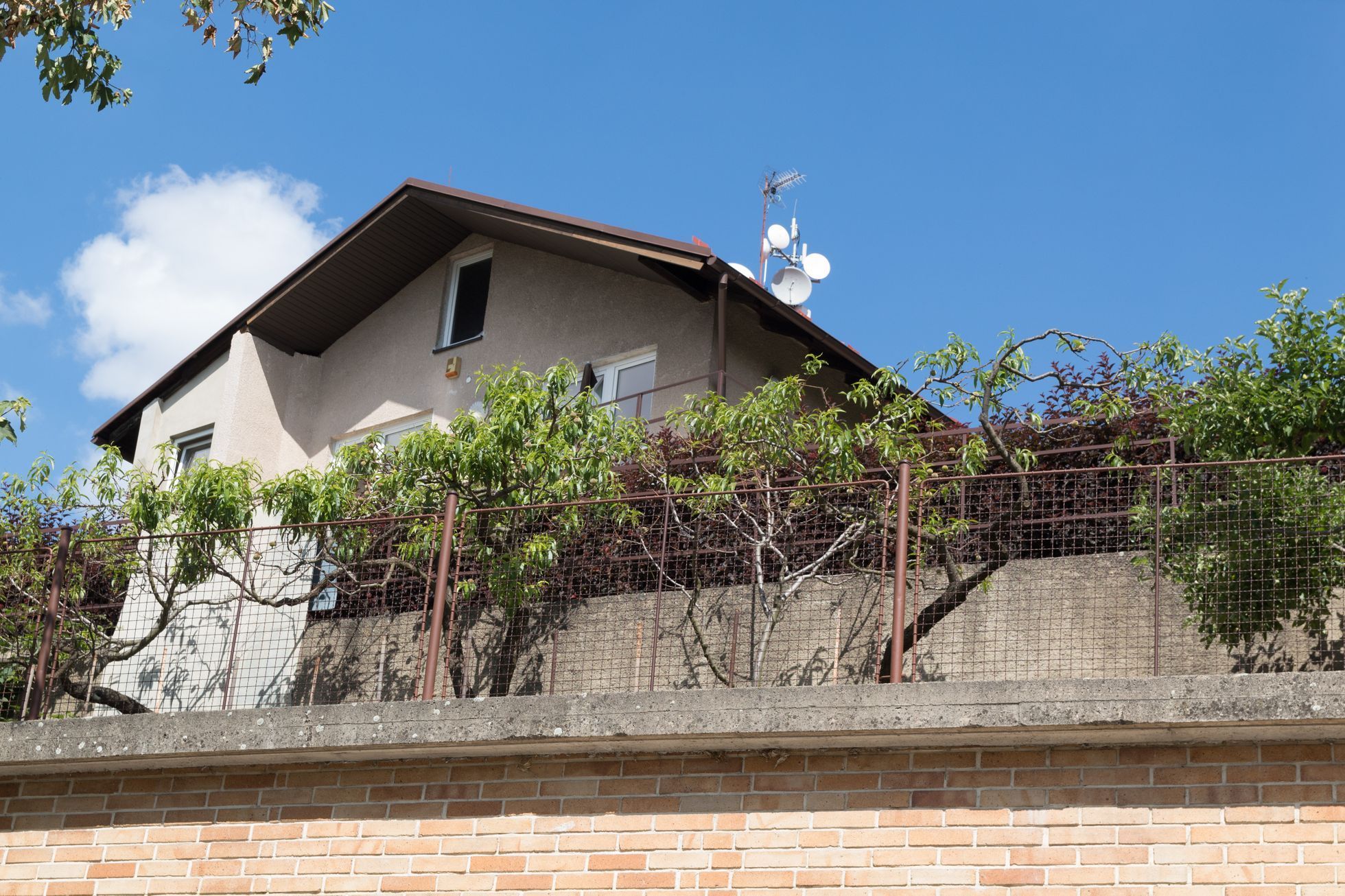 Prázdné pražské vily