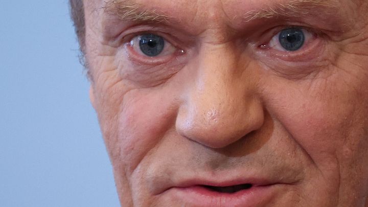 Polsko musí uvažovat o jaderných zbraních, řekl premiér Donald Tusk