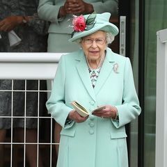 Královna Alžběta II Royal Ascot žena