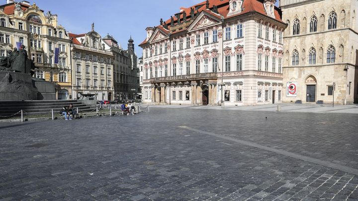 Praha odpustí nájem podnikatelům v městských prostorech. Pouze ale části z nich
