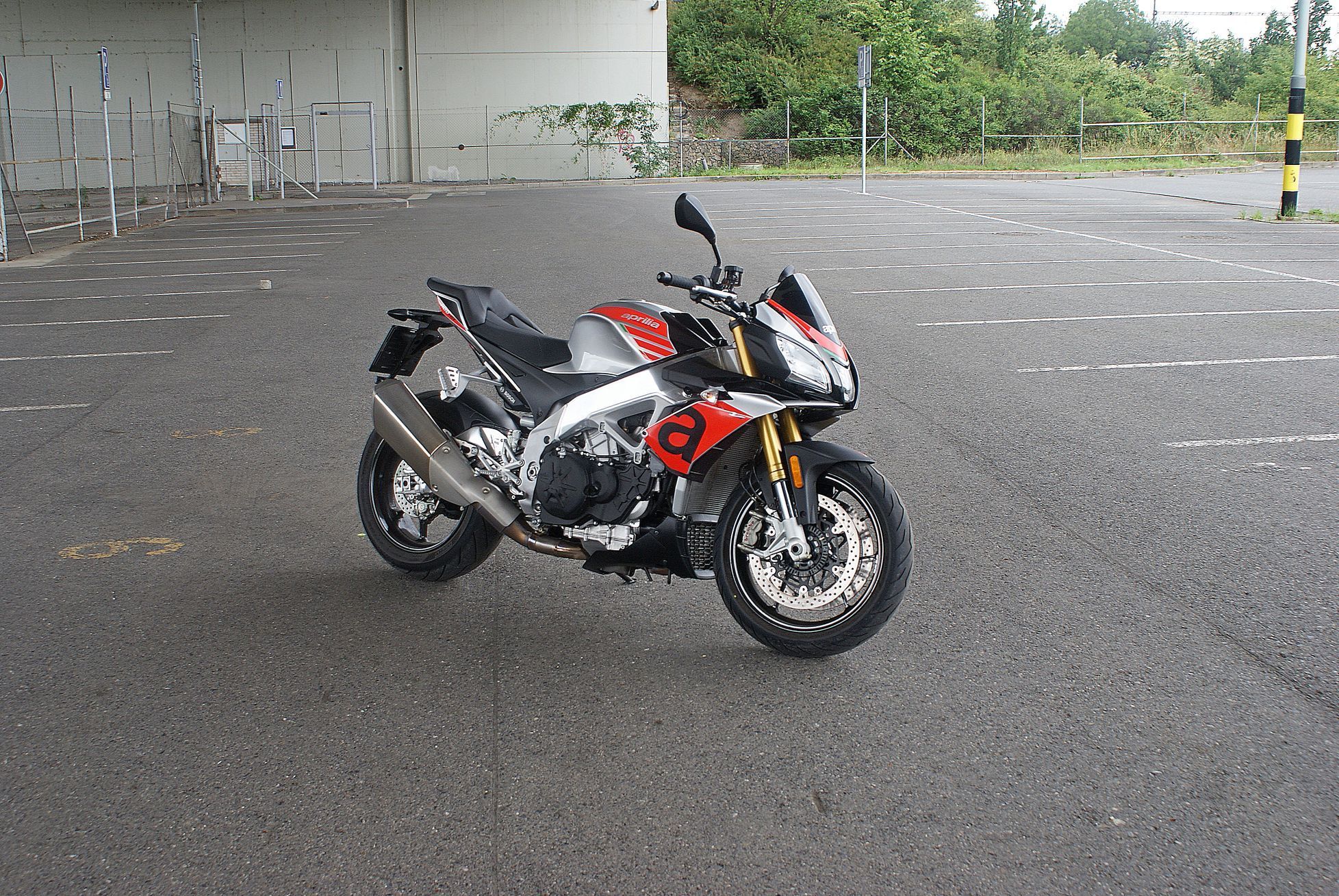 Aprilia Tuono V4 1100 RR