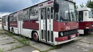 Dnes už si zdejší podnik nechal jen tři exempláře, vedle vyobrazeného typu 280 také kratší 260 a modernější 415.
