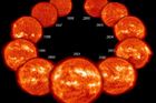 Kompilát snímků NASA, které zobrazují sluneční aktivitu v různých obdobích.
