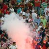 Euro 2012: Pyrotechnika v chorvatském kotli v zápase Španělsko - Chorvatsko