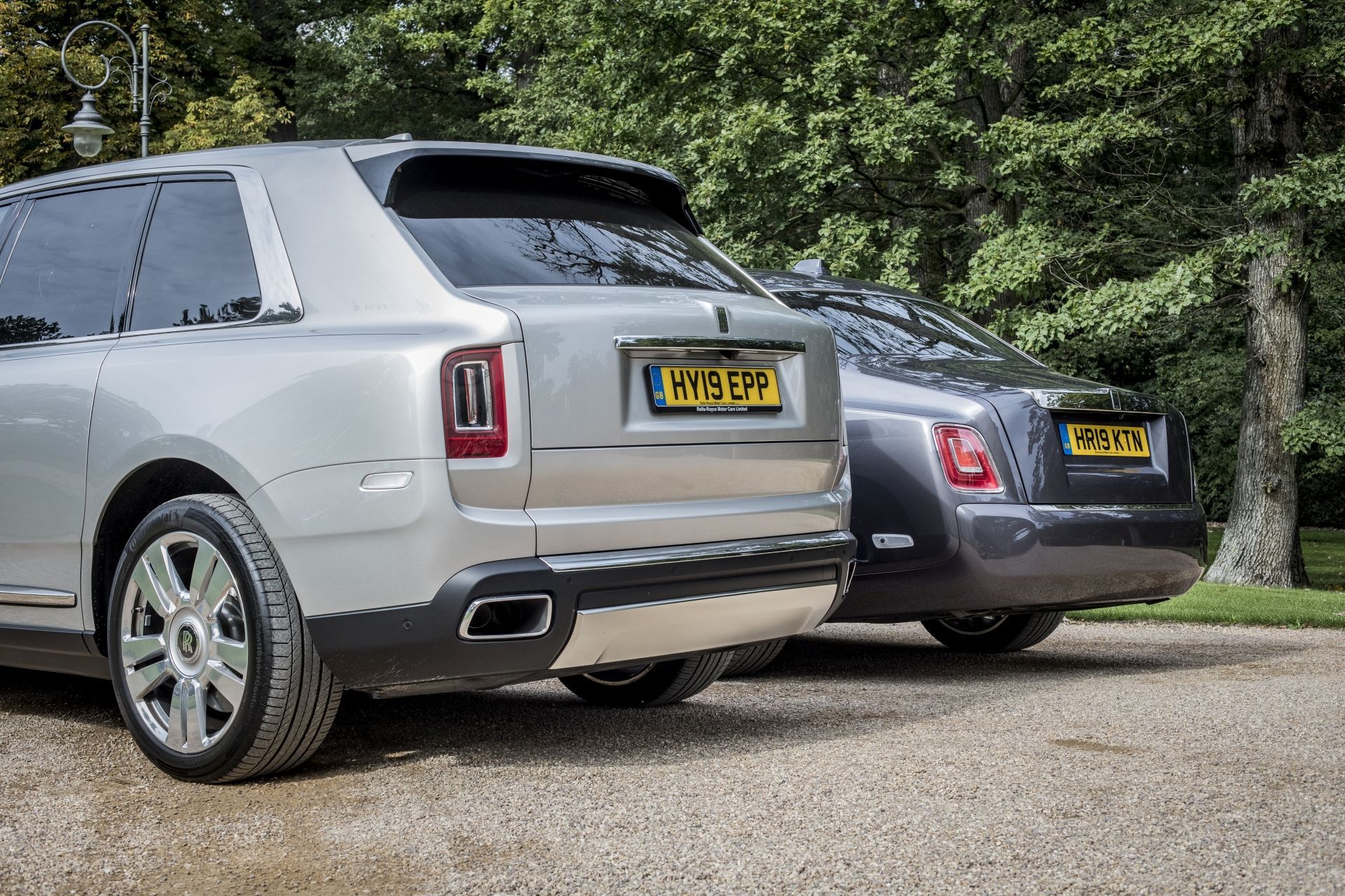 Rolls-Royce Phantom a Cullinan