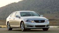 Sedan Lexus GS 450h lze pořídit již od 1 245 000 Kč