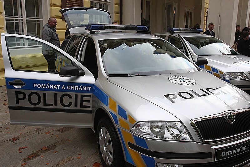 Nová policejní auta