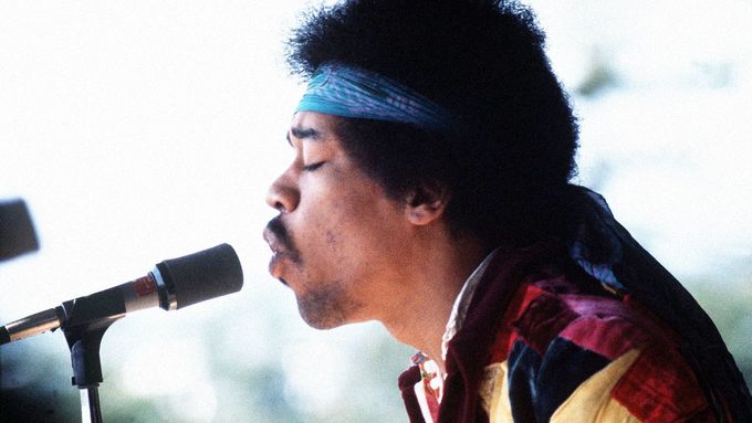 50 let od smrti Jimiho Hendrixe: Nejvyšší čas zase zapálit nějaké kytary
