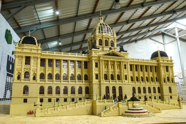 Brick Republic - Národní muzeum v Praze