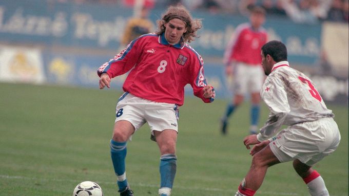 Karel Poborský v únoru 1994 v Turecku rozjel úspěšnou reprezentační kariéru.