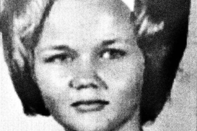 Portrét Darlene Ferrinové (22), zavražděné 4. července 1969 v parku Blue Rock Springs sériovým vrahem známým jako Zodiac.