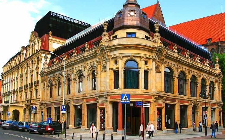 Polský hotel Monopol ve Vratislavi