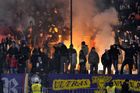 Drsná Itálie. Lazio prodalo hráče, šéfovi klubu hrozí smrt