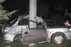 Na Blanensku zahynul 19letý řidič, nezvládl zatáčku