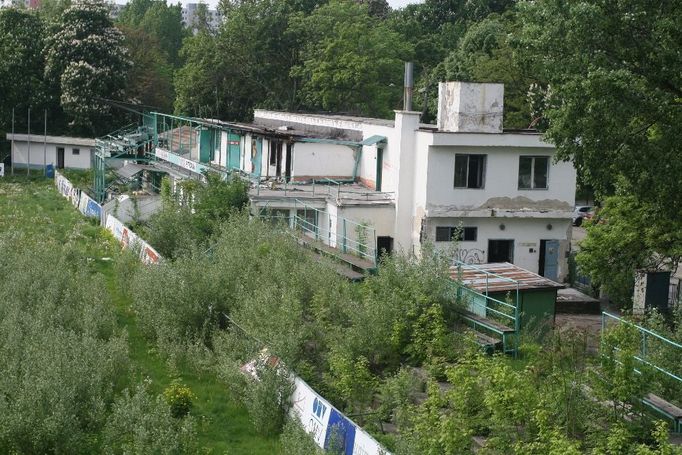 Stadion Artmedie Petržalka těsně před demolicí