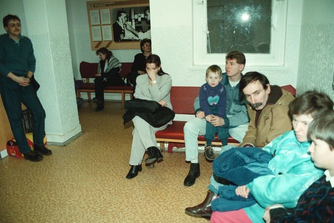 Čekárna u lékaře během chřipkové epidemie, Česká republika, 1. července 1999. Ilustrační snímek