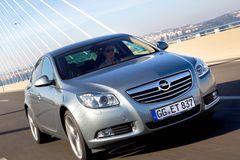 Opel Insignia 2,0 Biturbo CDTI: Dvě turba pro rodiny
