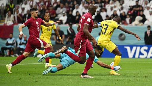 Penaltový zákrok na Ennera Valenciu v zápase MS 2022 Katar - Ekvádor