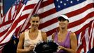 Flavia Pennettaová a Martina Hingisová an US Open 2014