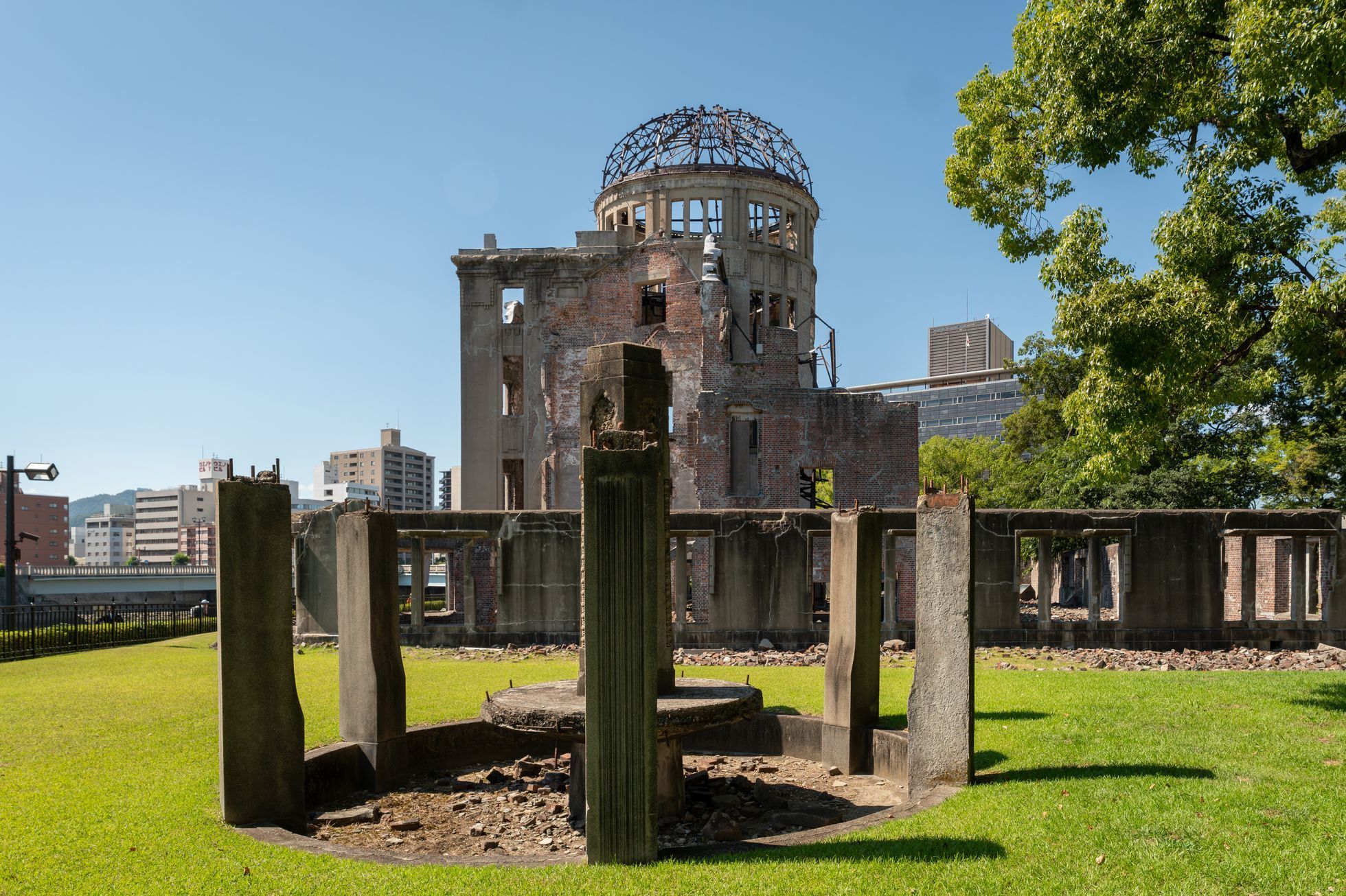 Hirošima, Japonsko, atomová bomba, Památník míru, trosky, reportáž