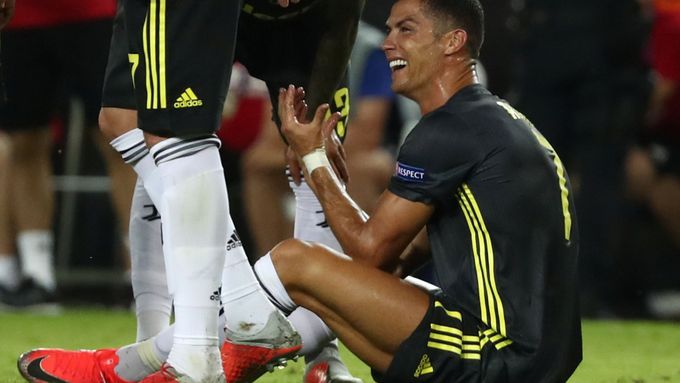 Cristiano Ronaldo v utkání ve Valencii