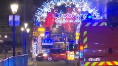 Útok v centru Štrasburku si vyžádal mrtvé i zraněné. První záběry z místa