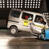 Crash test minivozy Indie-2016