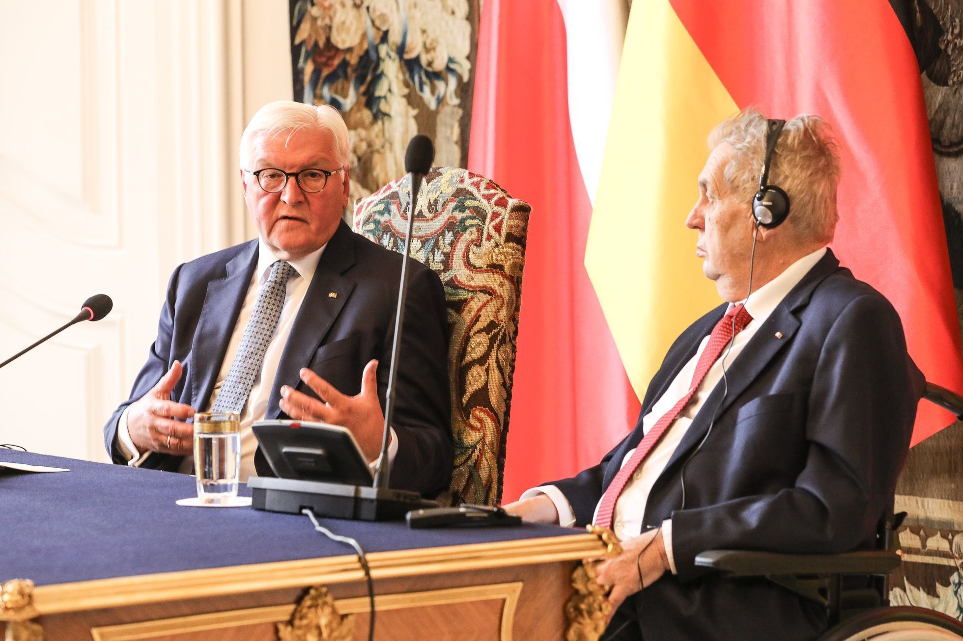 Německý prezident Frank-Walter Steinmeier a český prezident Miloš Zeman, setkání na Hradě