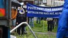 Zaměstnanci hutní společnosti Liberty Ostrava (LO) se sešli 5. května 2021 na protestním mítinku před hlavní bránou podniku.