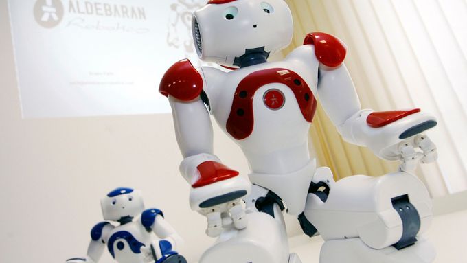 Humanoidní robot Nao bude pracovat v bance.