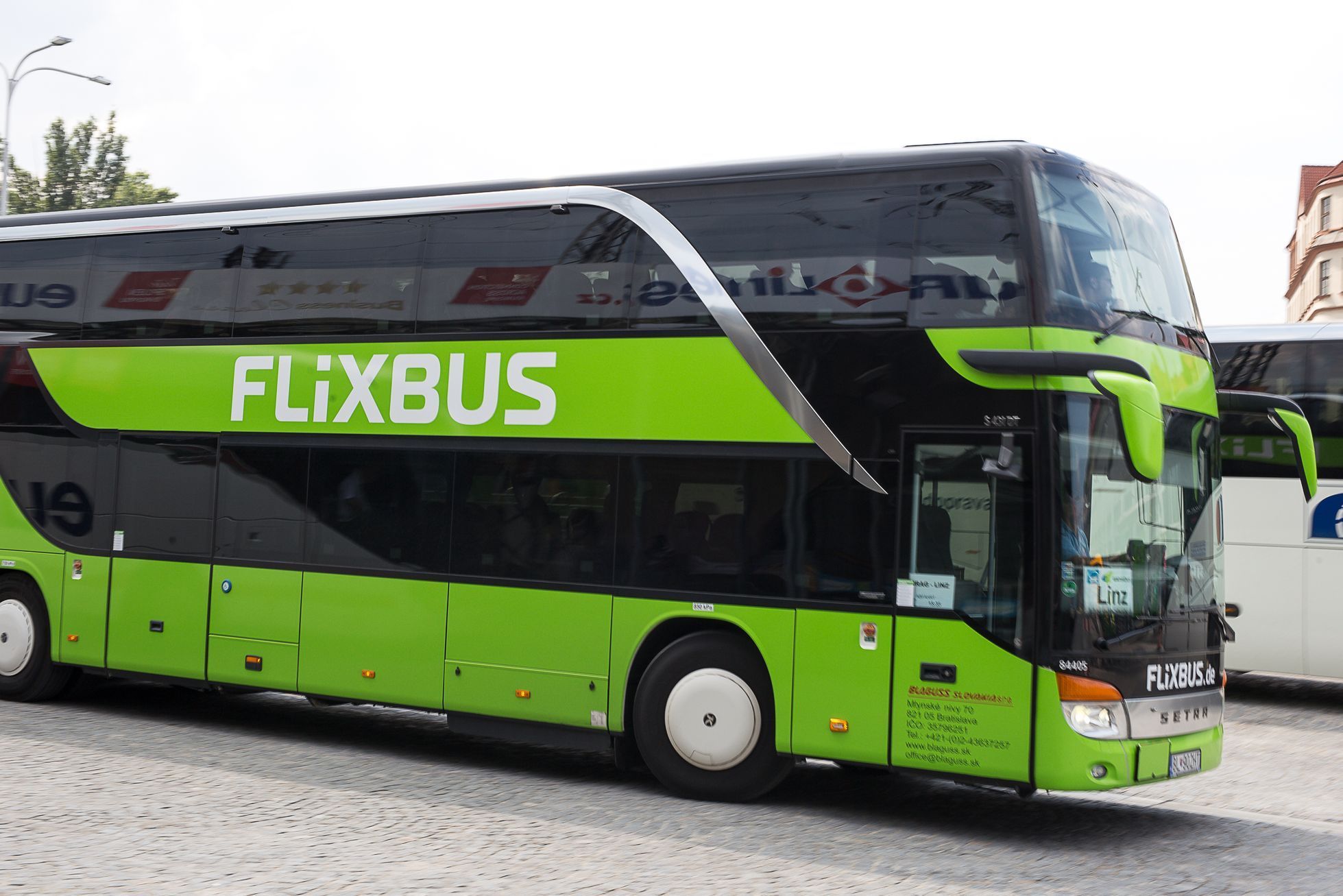 Autobusy FlixBus a RegioJet