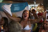 Nejvíc radosti ale propuklo v ulicích argentinský měst. Tým s Lionelem Messim v čele vybojoval pro svoji zemi třetí titul světových šampionů v historii.