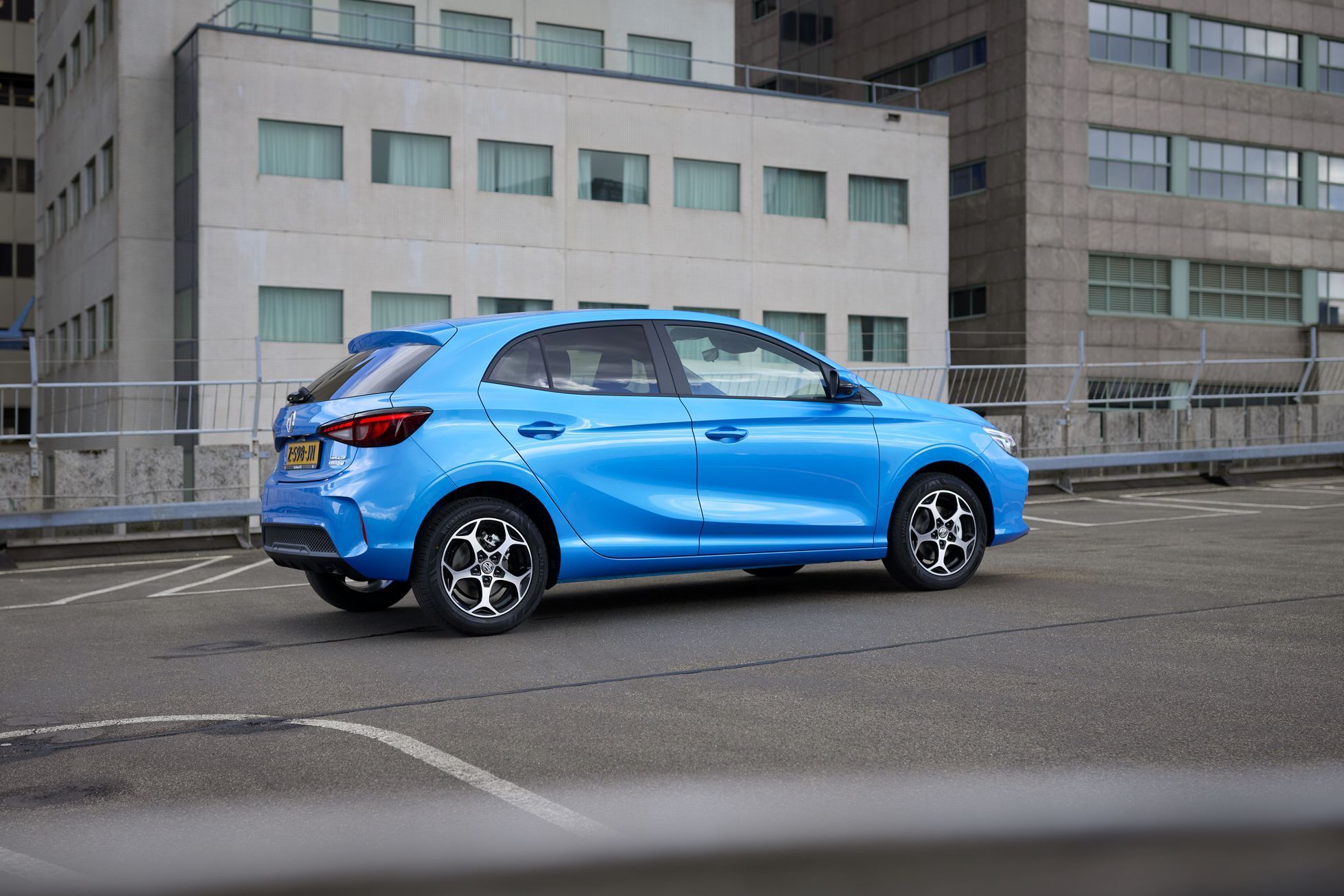 MG3 Hybrid