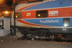 Na Masarykově nádraží vykolejil vlak, provoz už je obnoven