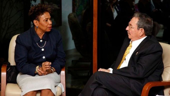 Barbara Lee a Raúl Castro