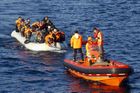 Italská pobřežní stráž zachránila u libyjských břehů 3300 migrantů