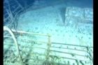 Předměty vyzvednuté z nejznámějšího vraku na světě prodává společnost RMS Titanic. Soud rozhodl, že jsou jejím majetkem, protože je zachránila.