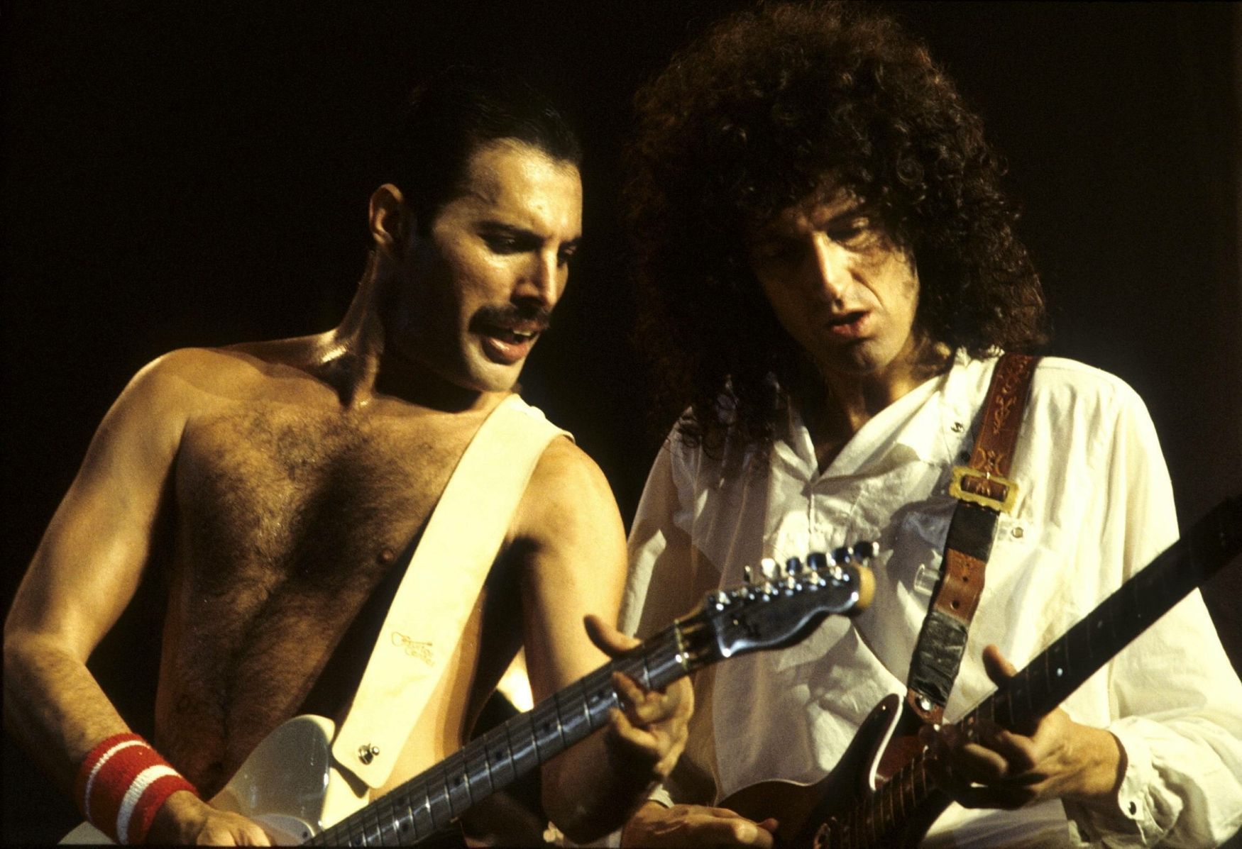 Freddie Mercury, Queen, Brian May, 1984