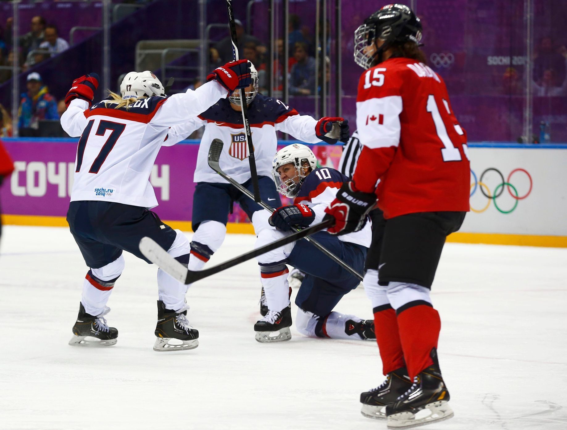 Soči 2014: Kanada - USA, Dugganová, Lamourexová, Bellamiová, Daoustová (hokej, ženy, finále)