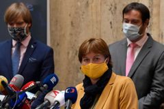 Vláda jmenovala Rážovou hlavní hygieničkou, od odvolání Gottwaldové byla pověřená