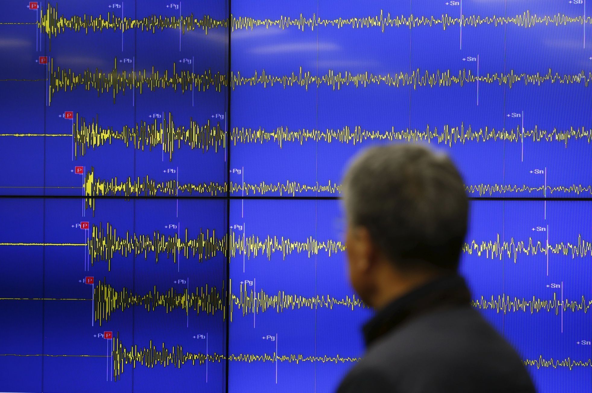 Seismické vlny po otřesech v KLDR