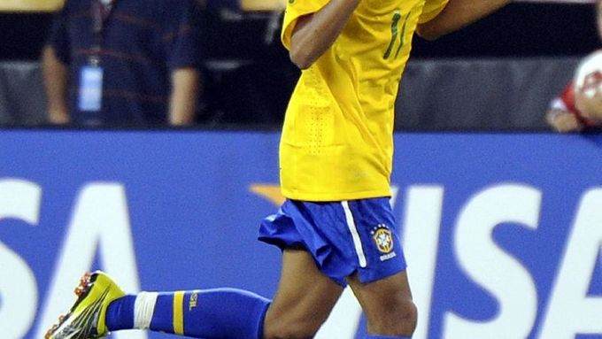 Neymar už nastoupil i za reprezentační "Áčko" Brazílie.