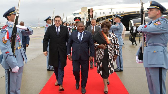Prezident Mosambiku Filipe Nyusi na návštěvě Česka.