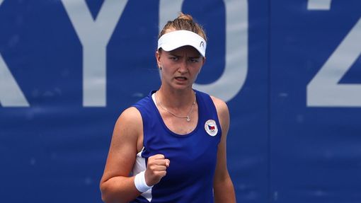 Barbora Krejčíková v utkání 2. kola proti Leylah Annie Fernandezové.