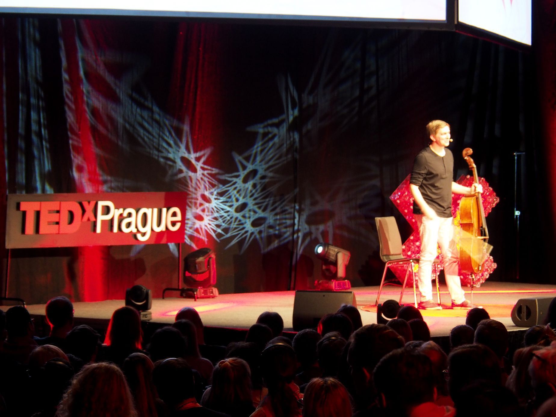 Tomáš Jamník na TEDxPrague