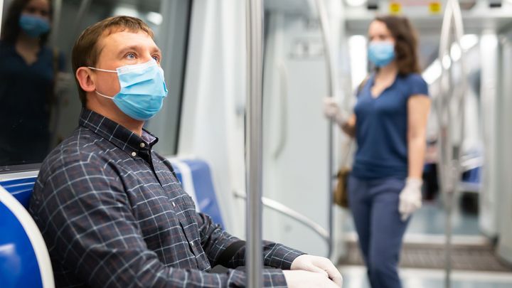 Pražské MHD ubylo za pandemie 40 procent cestujících. Nejméně jezdili metrem; Zdroj foto: Shutterstock