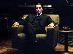 Al Pacino jako Michael Corleone v Kmotrovi.